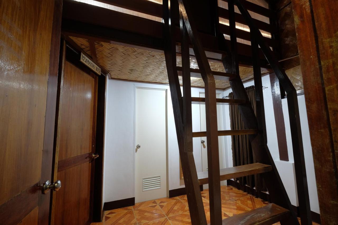 Villa Khadine Grand Vista Resort Coron Exterior photo
