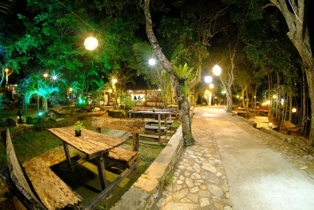 Villa Khadine Grand Vista Resort Coron Exterior photo
